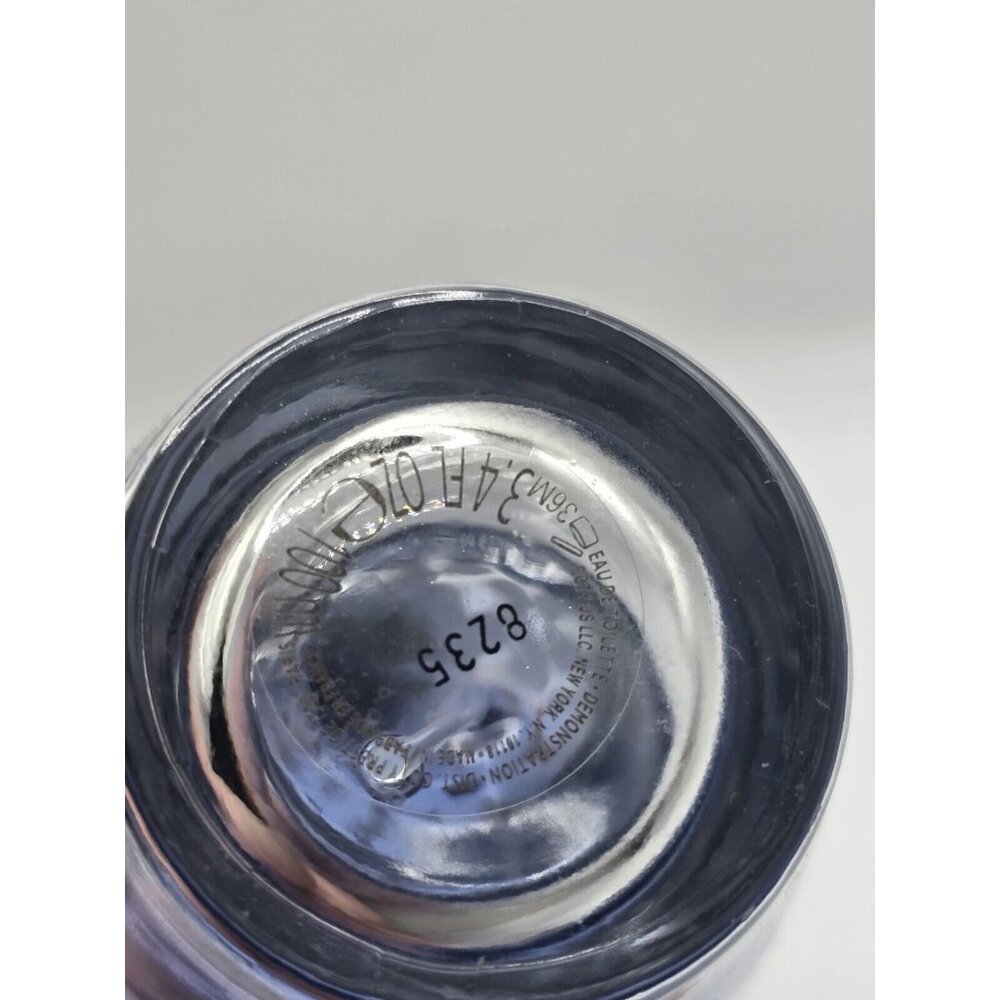 Daisy Dream Marc Jacobs Fragrance for Women- Used 100 ML Collectible Bottle - Picture 4 of 8